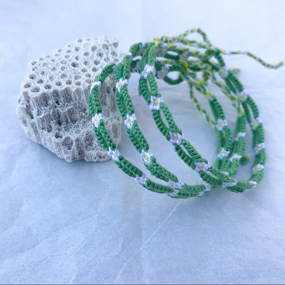 Green flower bracelet!